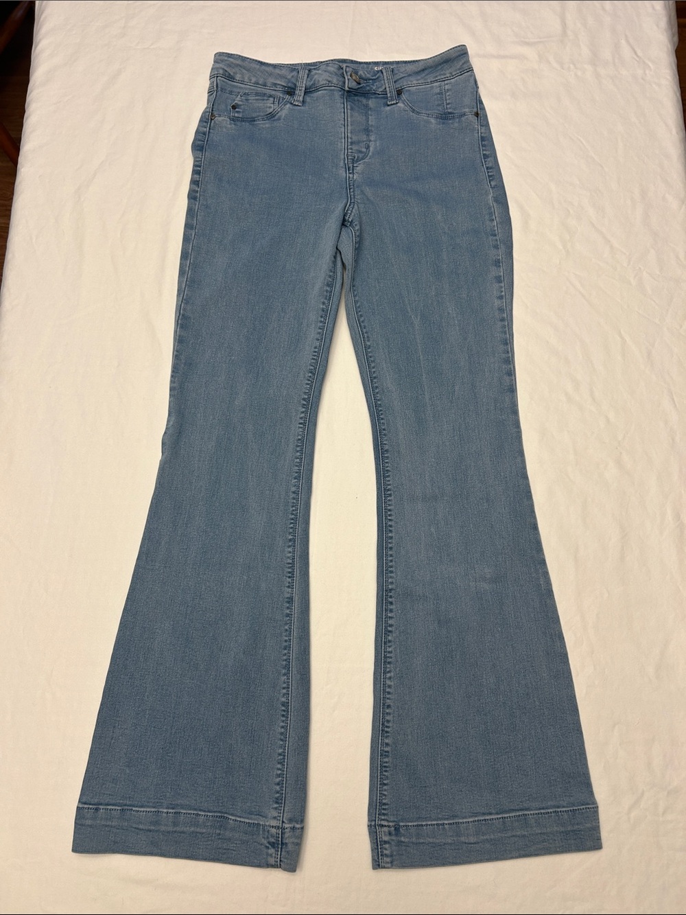Laurie Felt Light Blue Flare Jeans